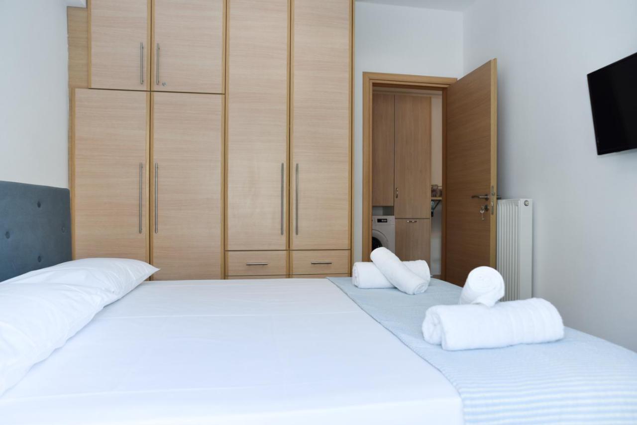 C&M Apartments กาลามาตา ภายนอก รูปภาพ